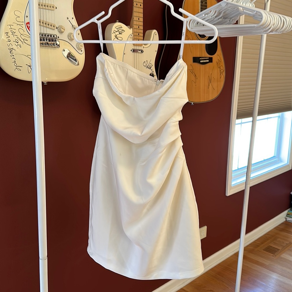 Cream lightweight lined mini dress worn once
